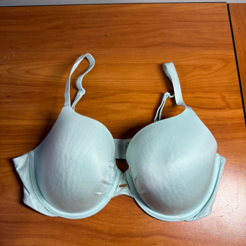 Fabulous by Victorias Secret Lined Perfect Coverage Bra 38C Teal Light Blue‎